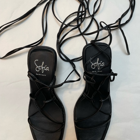 Lace Up Heels - Picture 1 of 4